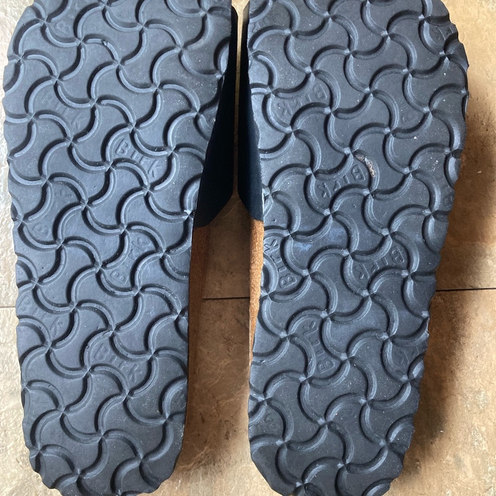 Birki’ by Birkenstock catalina single-strap Black Slide Sandals - Picture 5 of 5